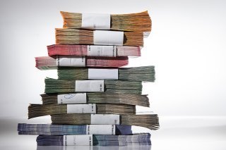 Selon les dernières statistiques officielles fournies par l’Etat du Valais lui-même, parues début 2024 : le plus gros secteur en matière de dépenses publiques reste la formation : un quart des dépense, 24,3% pour être précis.